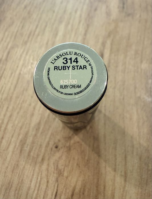 czerwona pomadka szminka Lancome L'Absolu 314 Rouge Ruby Cream