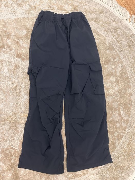 штани карго New Balance Nylon Cargo Pants (Оригінал)