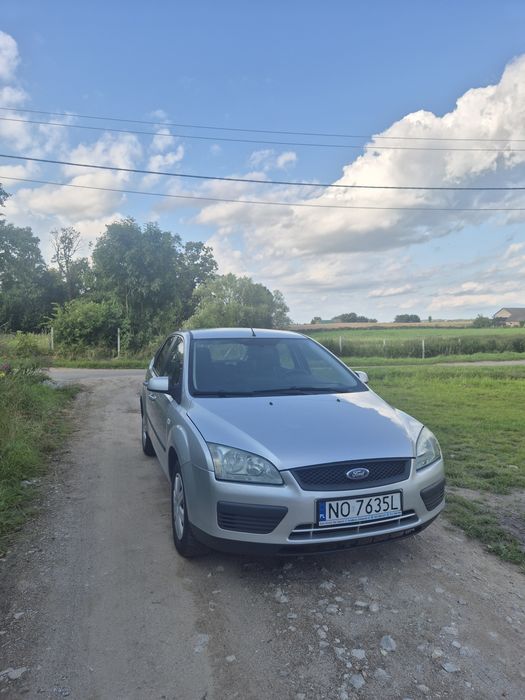 Ford Focus 1.6 benzyna