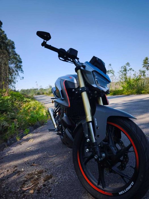 QJ motor 125 SRK