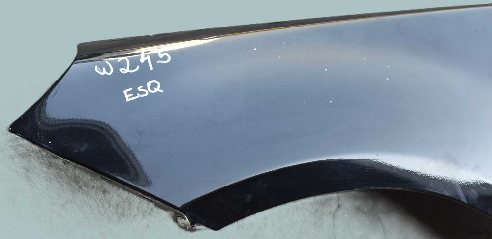 Guarda-lamas esquerdo Mercedes B W245