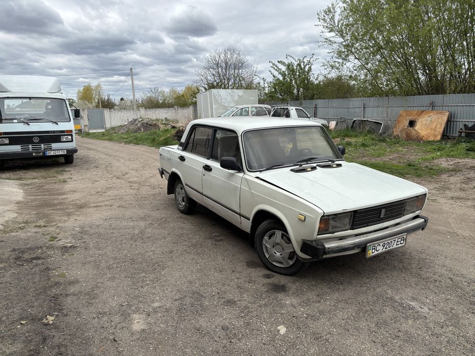 Прдам ваз 2105.
