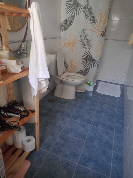 Arrenda se casa modesta em Espite