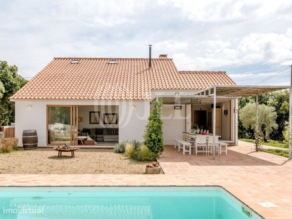 Moradia T4 com jardim e piscina, em Melides, Grândola