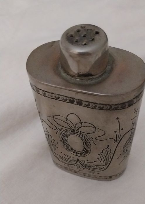 Frasco de pó de talco antigo