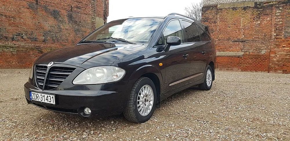 SsangYong/KGM Rodius 2.5 diesel salon polska zadbany 7 osobowy