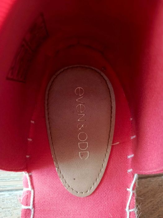 Sandały czerwone espadryle z wiązaniem na wstążkę Even&Odd 39