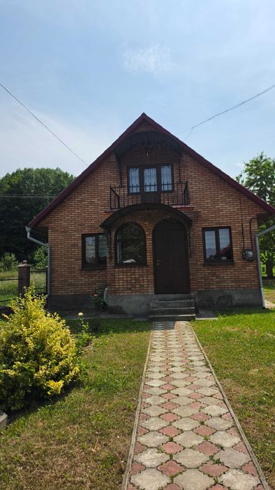 Продаж приватного будинку в с. Берегомет, Вижницький р-н., Чернівецька область