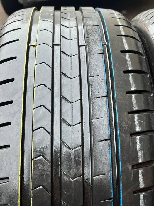 Шины бу 215 45 R 17 Vredestein ultrac AO лето пара резина