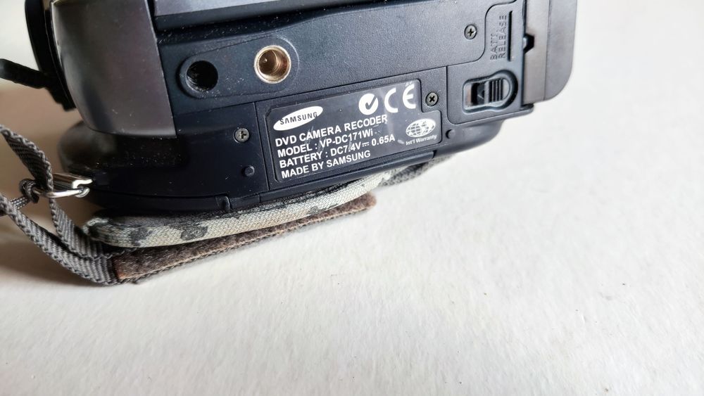 Câmara de vídeo digital da Samsung, modelo VP-DC171Wi