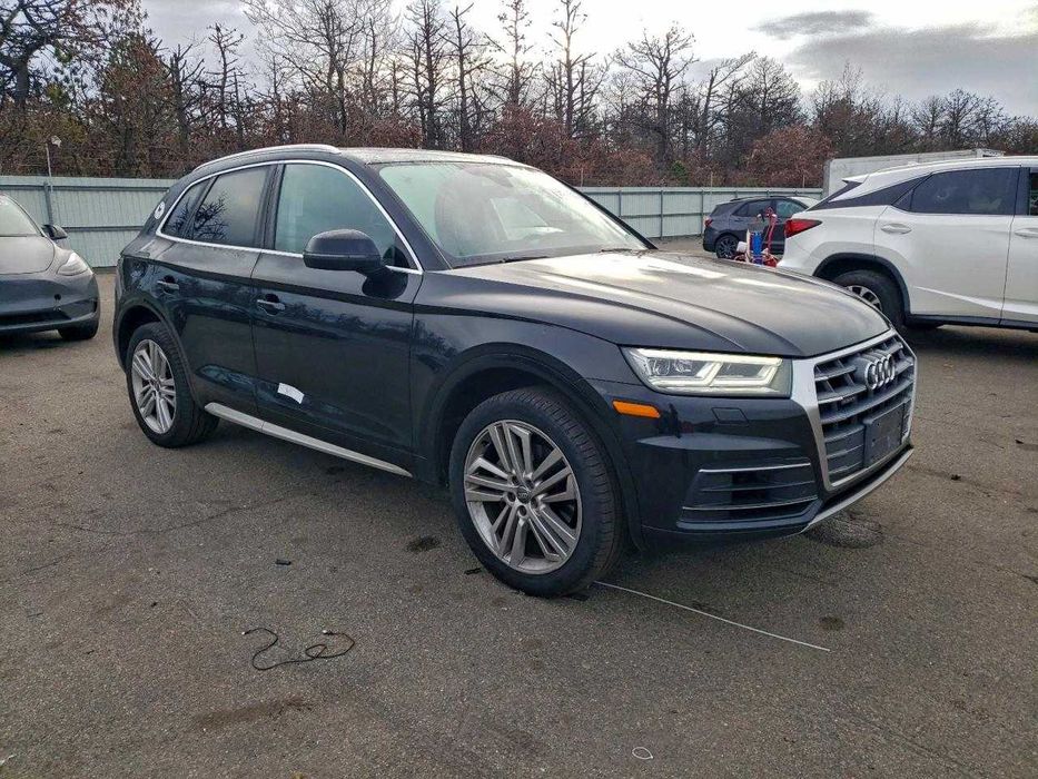 Бампер Audi Q5 80A Розборка Ауді К5 80А Запчастини до АУДІ К5 80А LY9T S Line