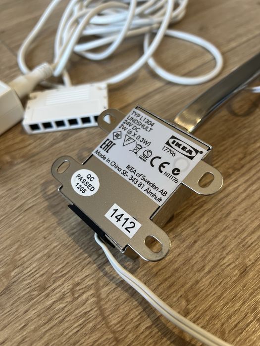Lampka oświetlenie regałowe Ikea Lindshult