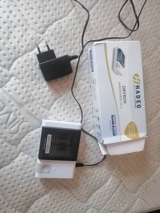 Elektryczny osuszacz do aparatów słuchowych