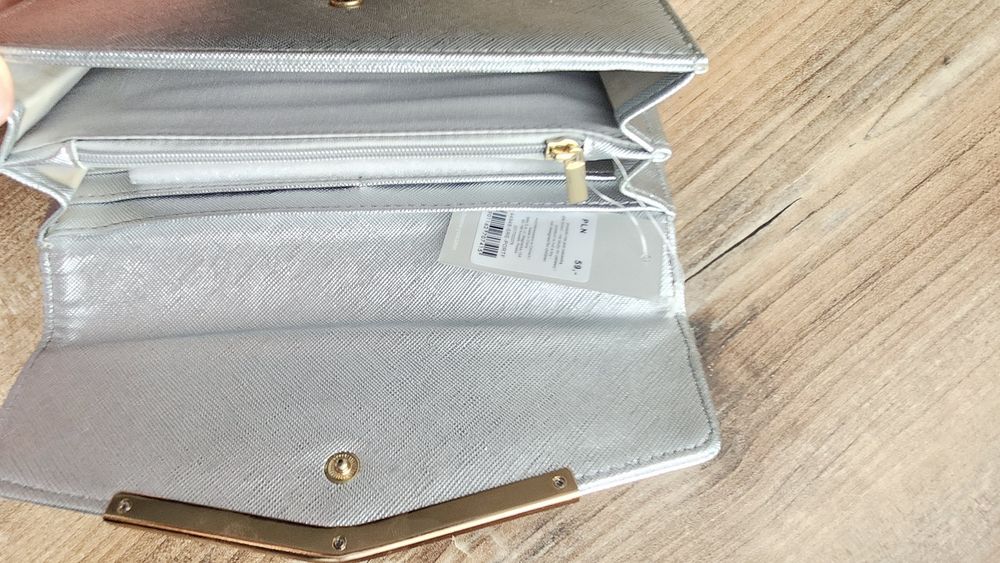 Portfel damski srebrny