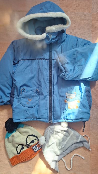 Куртка тепла, зима, холодна осінь.