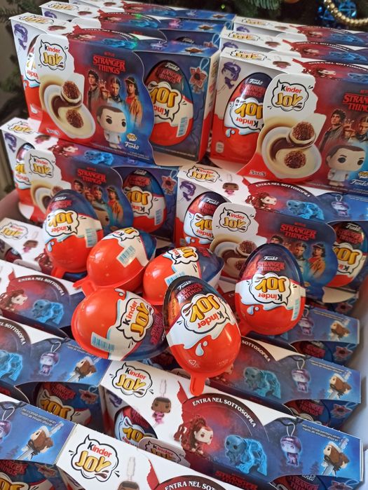 Kinder Joy  Дивні дива Stranger Things
