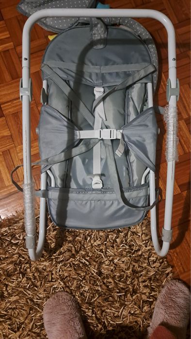 Vendo cadeirinha de balanco