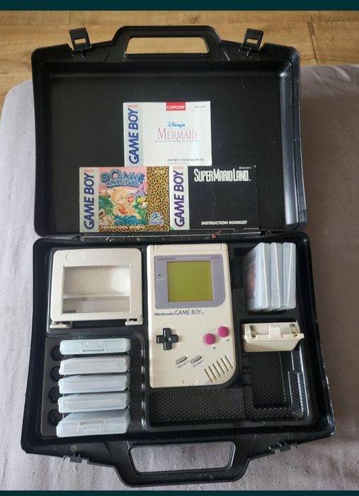 Game Boy konsola + gry