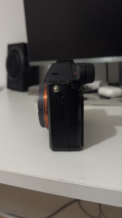 Sony a7III corpo como nova