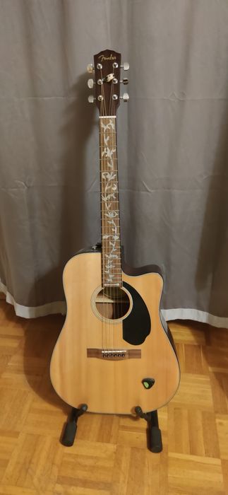 Fender Gitara elektro akustyczna + gratisy