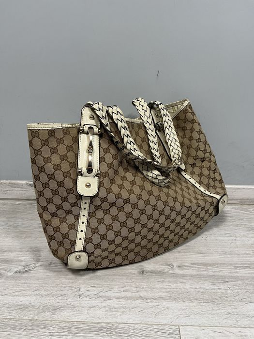Сумка Gucci Medium Pelham Shoulder Bag