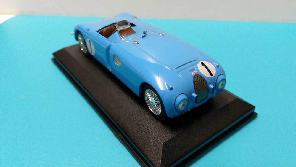 Bugatti 57C #1: Vencedor 24h Le Mans 1939 - Altaya/IXO escala 1/43