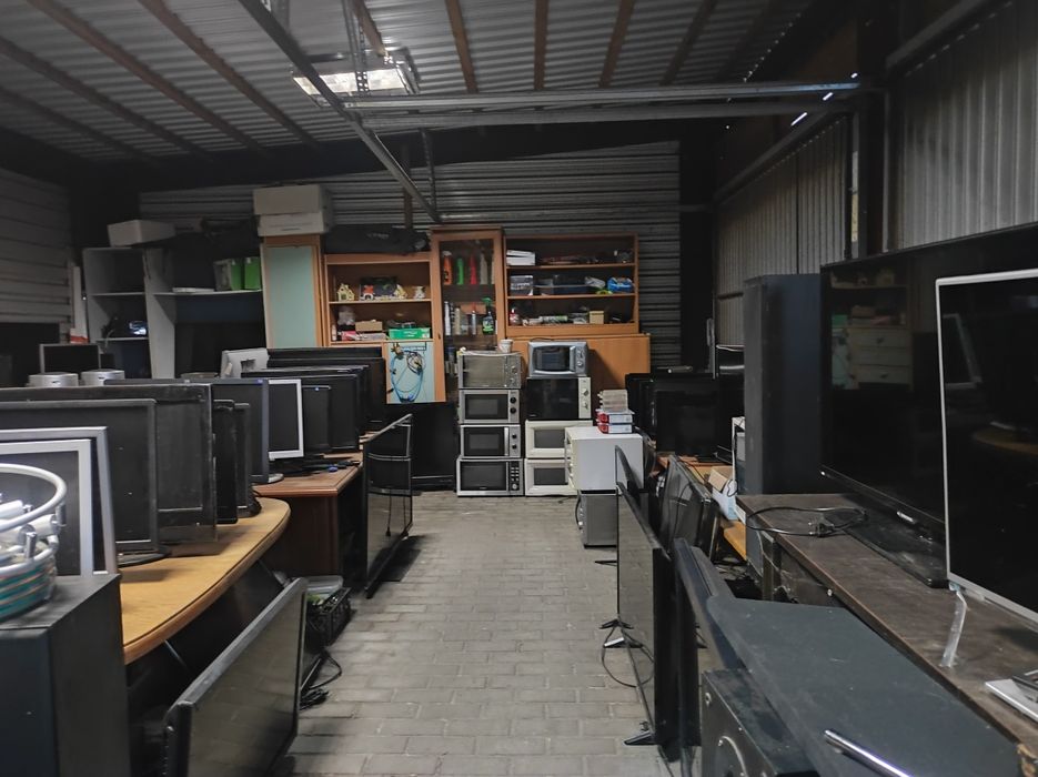 Wyprzedaż garażowa różne rzeczy