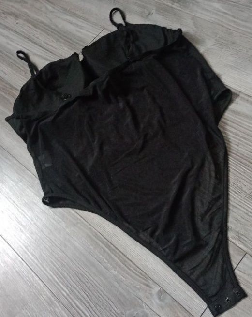 Body satynowe z koronką czarne 1XL elegant night Shein Curve