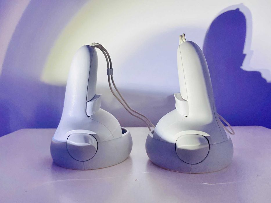 Meta Quest 2 VR headset in like-new condition