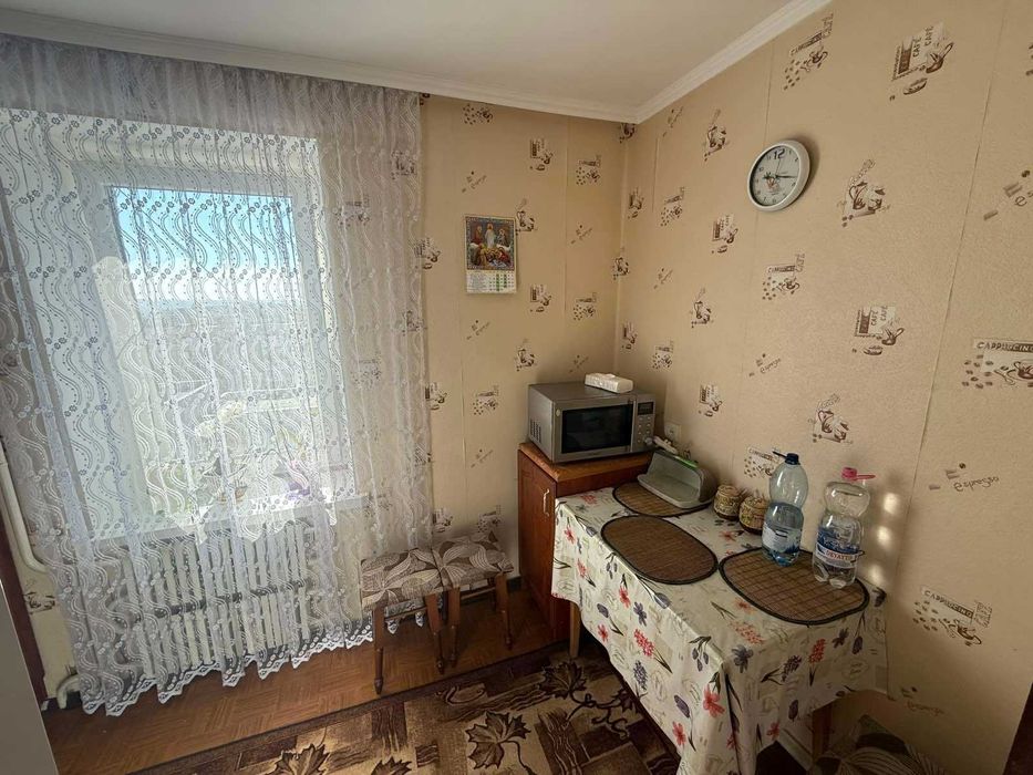 Продаж квартири, кімнати на мікрорайоні Дружба