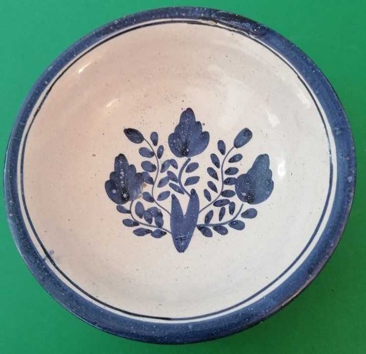 Taça em terracota vidrada, Açores