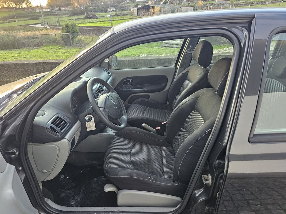 Renault Clio 1.2 16v