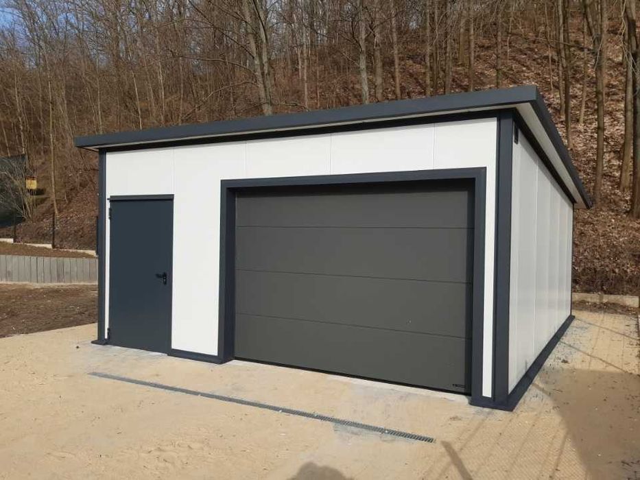 Garaż ocieplany z płyty pir wiata budynek gospodarczy magazyn hala