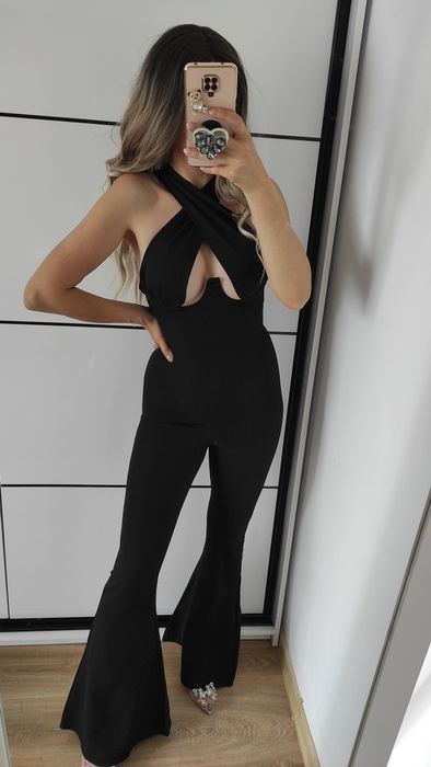 Kombinezon czarny z szerszymi nogawkami XS