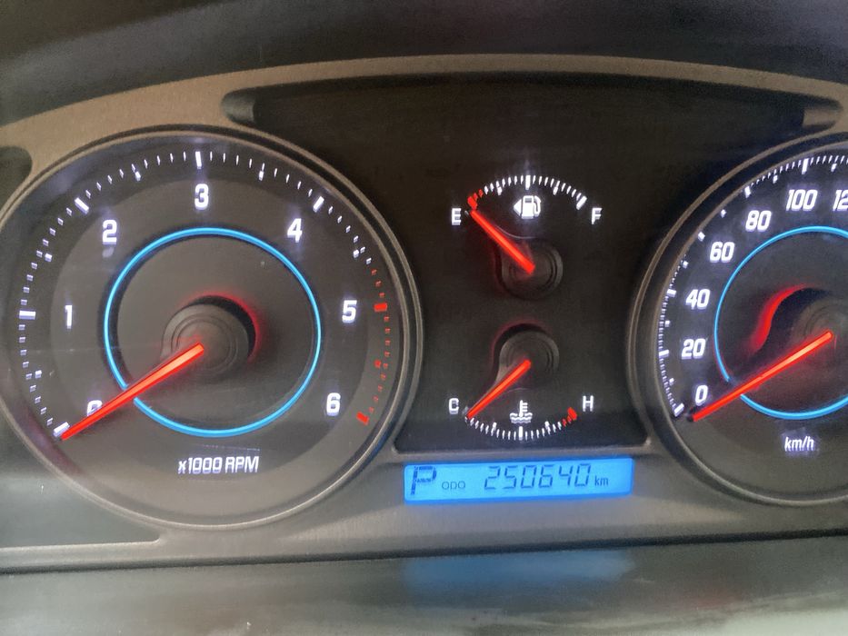 ПРОДАМ  Chevrole Captiva , 2011 РОКУ!