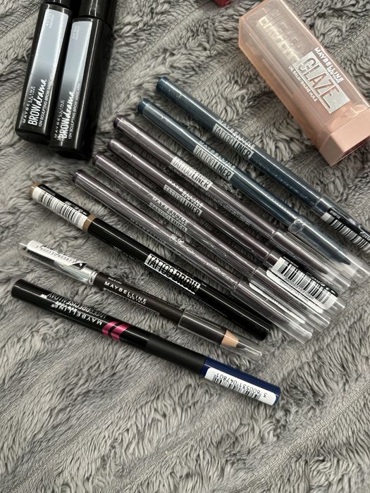 Нова косметика Maybelline