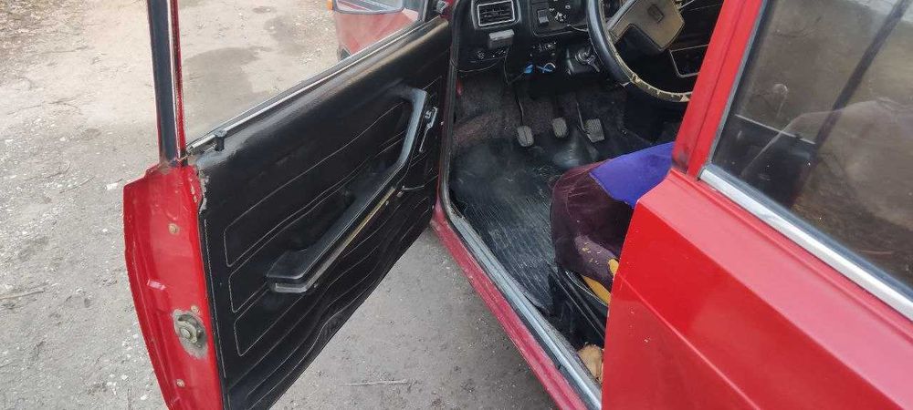 VAZ ВАЗ 2105 классика