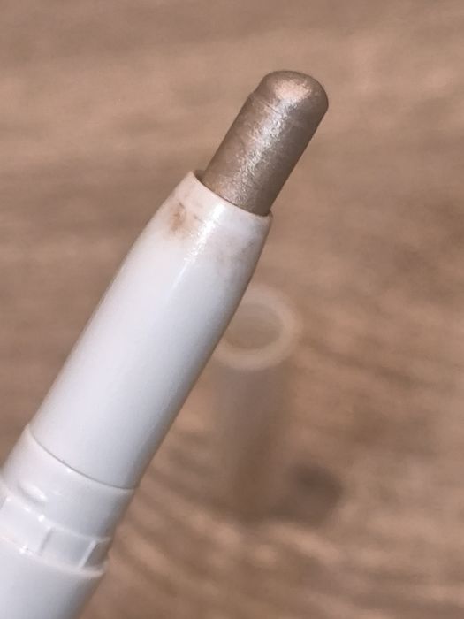 H&M make IT easy eyeshadow pen/Cień do powiek w kredce/Mało używany
