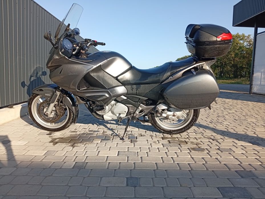 Хонда Девіль НТ700