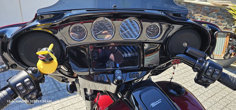 Harley davidson street glide edição 120 anos