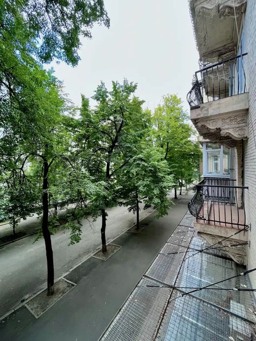 Продажа 2к квартиры, Липки, Шелковичная 13/2, ремонт, без комиссии