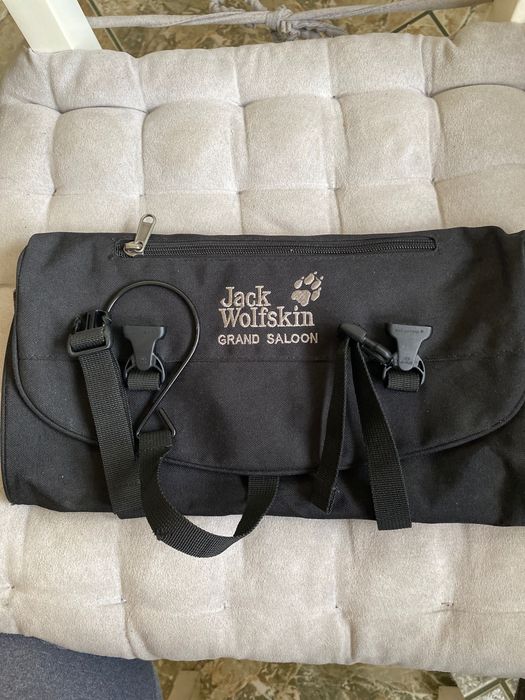 Kosmetyczka/ przybornik Jack Wolfskin, w dobrym stanie.
