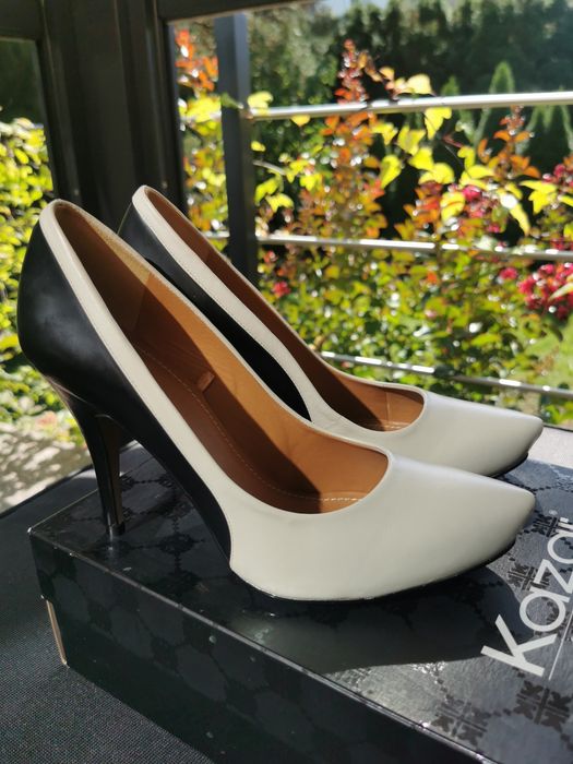 Buty damskie KAZAR biało-czarneR. 39,5(wkł.wew.25cm)