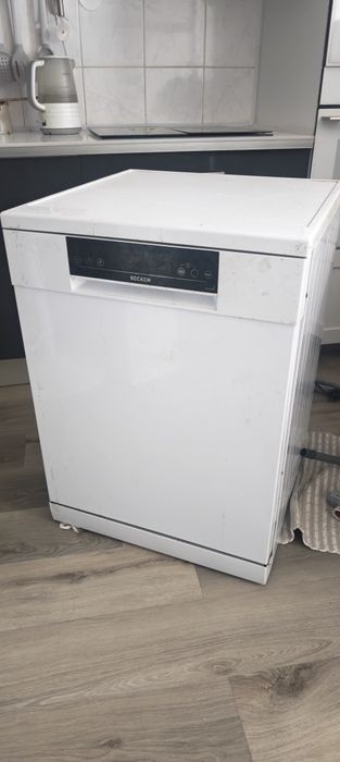 Máquina de lavar loiça Becken BDW1965N-WH