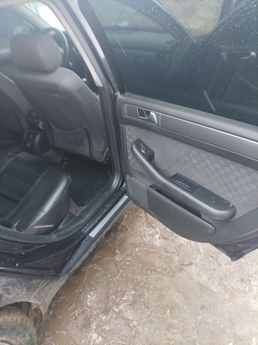 Продам авді А6 С5 в хорошому стані