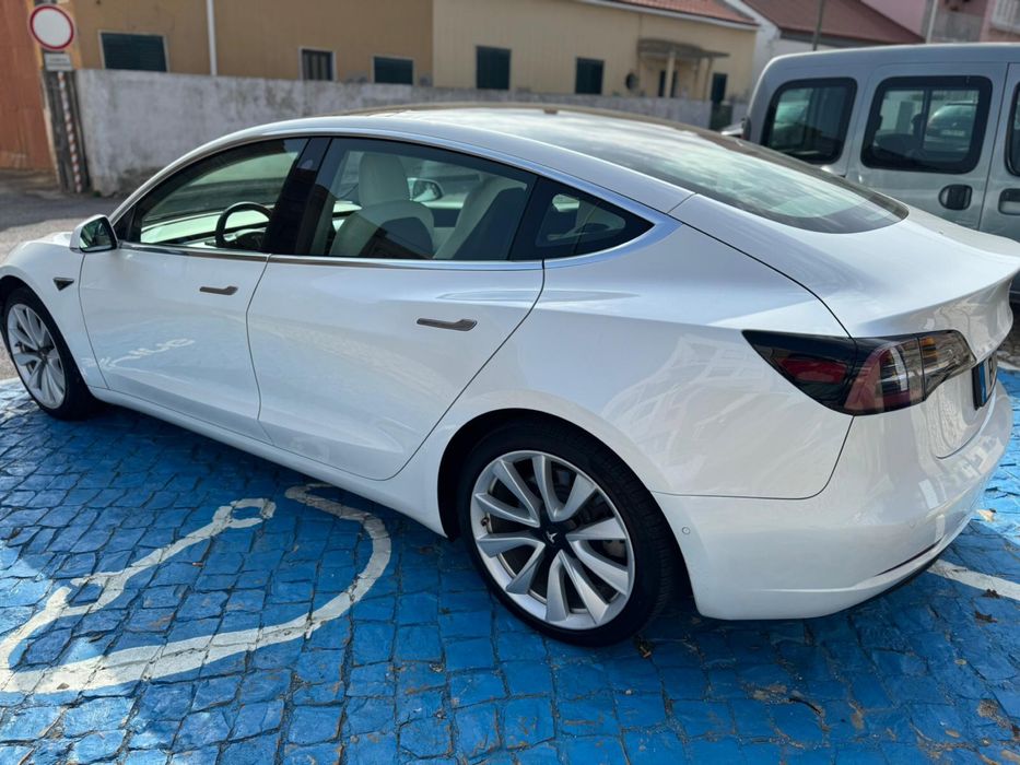 Aluguer de Viaturas TVDE a partir de 185€ semanais