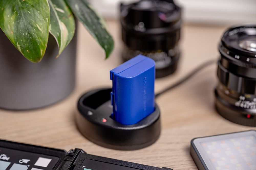 Батарея Newell SupraCell LP-E6NH для Canon R, R6, R6II, R5. Гарантія 4