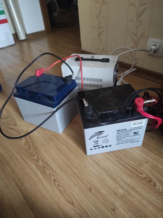 Комплект ДБЖ 1000 Вг (Зарядна станція) інвертор  800Вт + 2x 40Аг  GEL