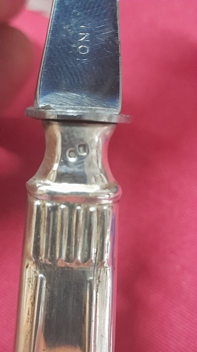 Colher  cabo em prata ( Chá )