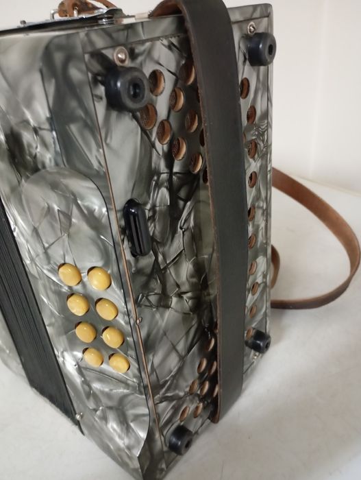 Concertina Claude Sigrisa